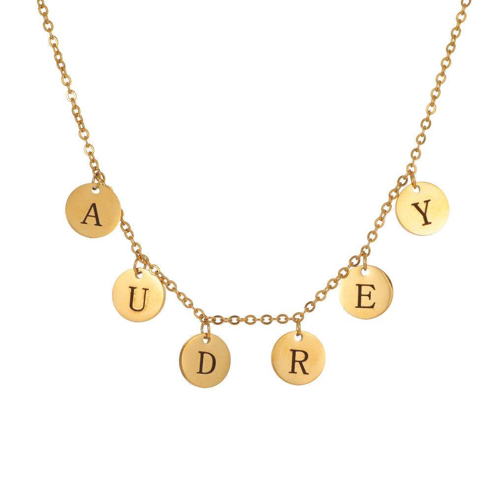 Collier Personnalisé avec Lettres en Médaillon