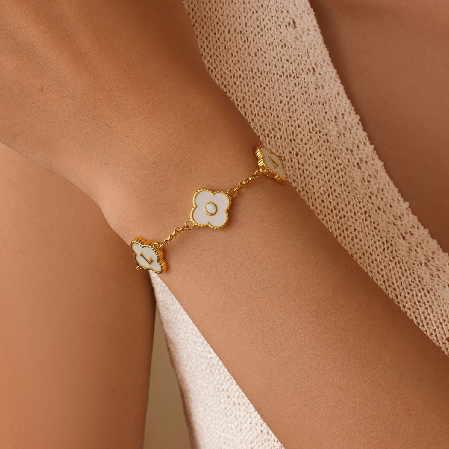 Bracelet Femme Trèfle Initiales Personnalisé