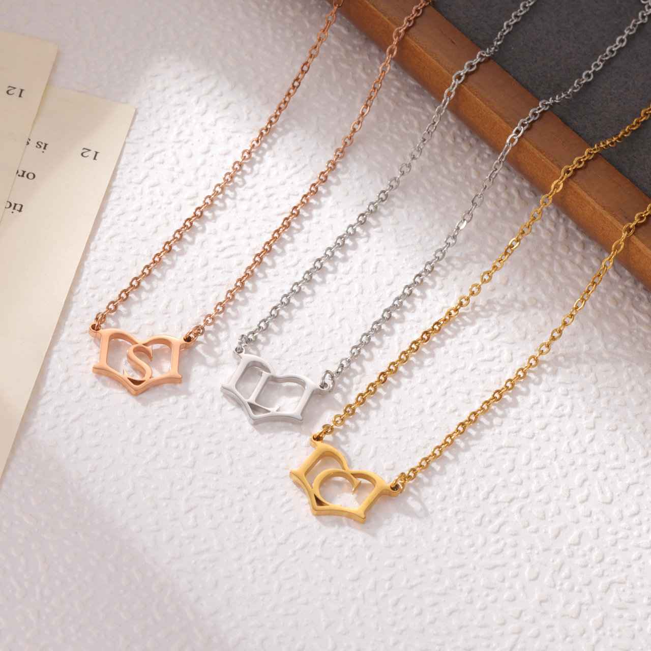 Collier Livre Ouvert Personnalisé Initiales