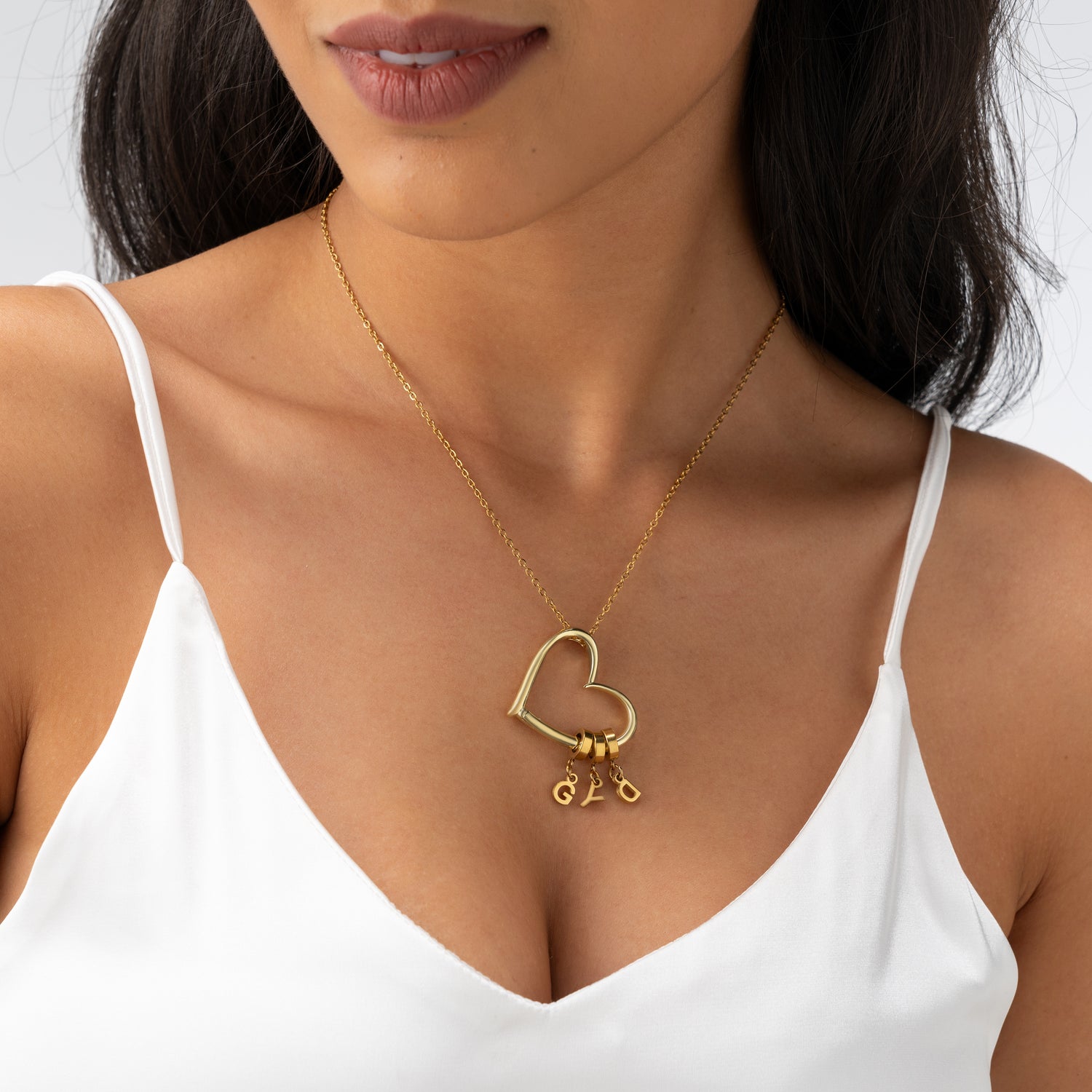 Collier Cœur Ouvert Personnalisé avec 1 à 4 Initiales