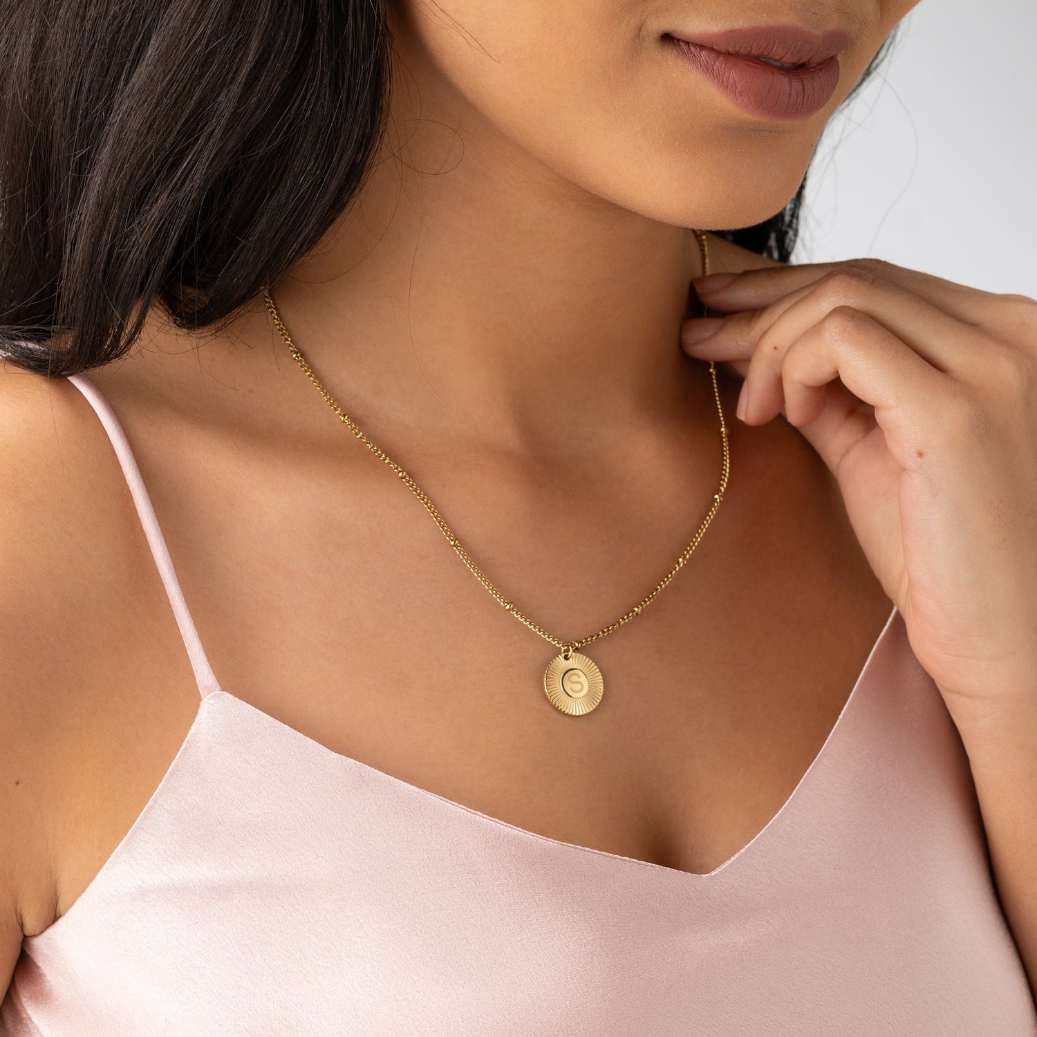 Collier Médaille Initiale Sunshine