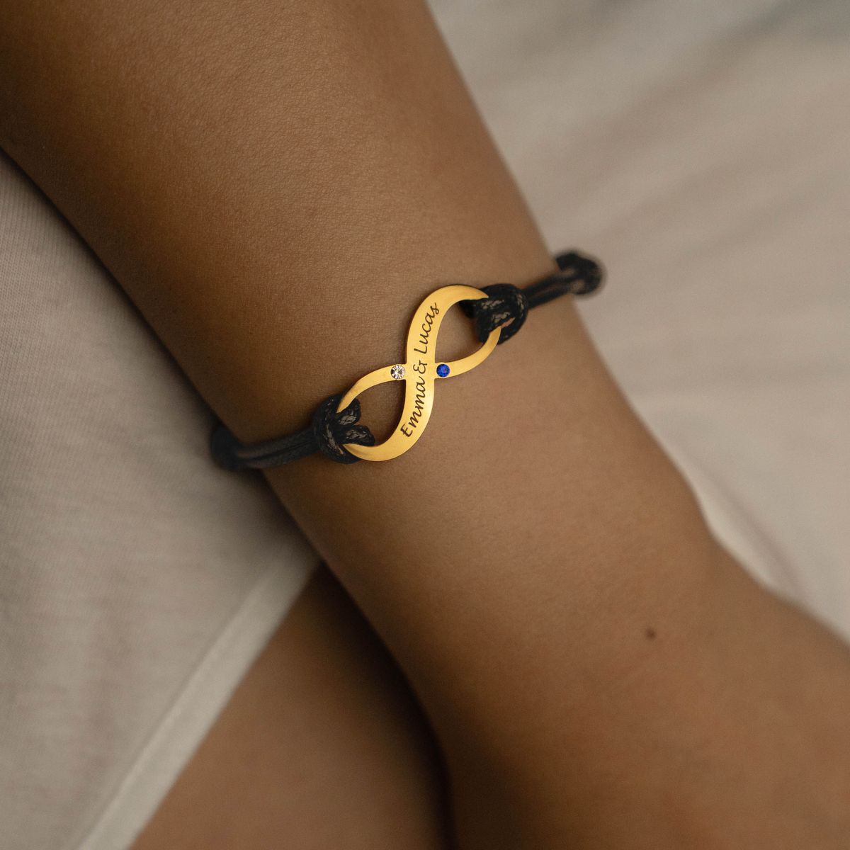 Bracelet Cordon Infini Personnalisé Prénoms & Pierres
