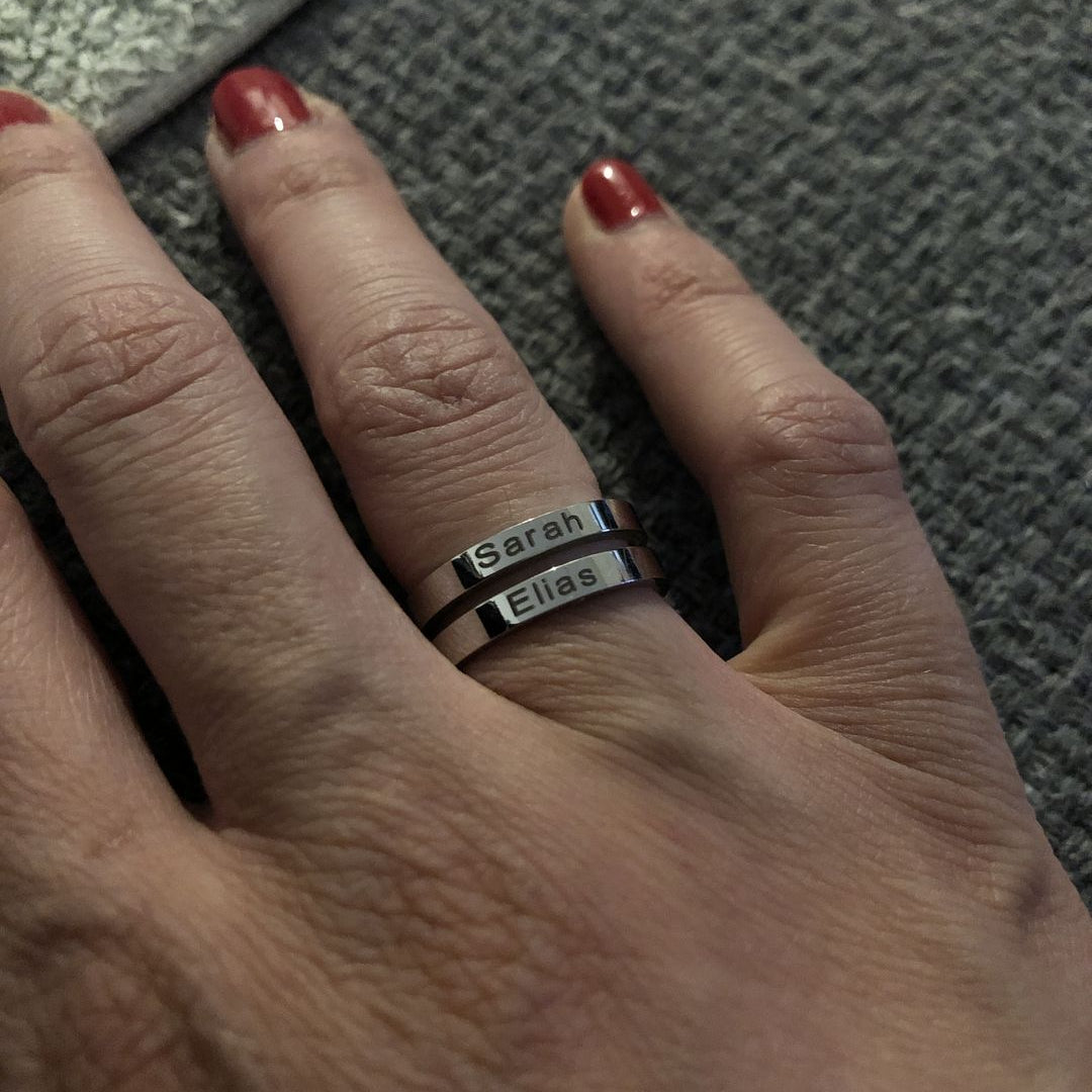 Bague Ouverte Personnalisée avec Deux Prénoms